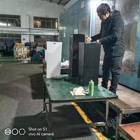 上海一东注塑垃圾桶模具制造各类造型垃圾箱注塑来图来样定制广告垃圾桶分类垃圾桶智能拉圾桶开发