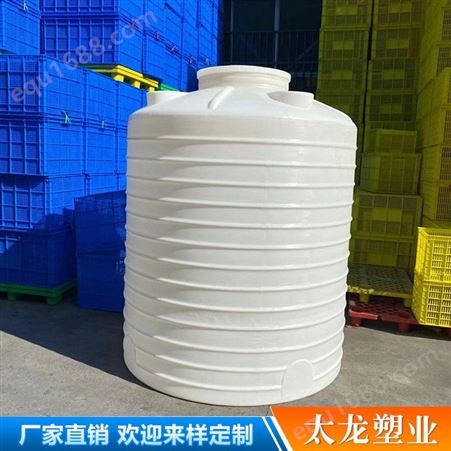供应8立方塑料水塔 昆明PE水塔 白色透明塑料桶 8立方塑料水塔