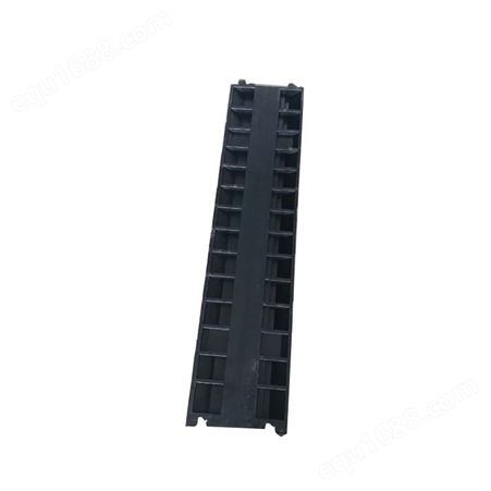 铁门关市橡胶线槽板、 橡胶穿线板，单孔舞台铺线板、穿线板、室外电缆保护板